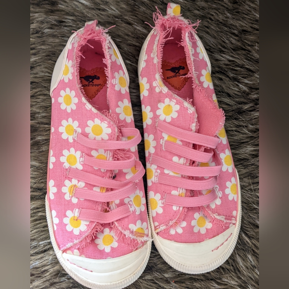 Rocket Dog Child's Pink Flats with Flowers- 13